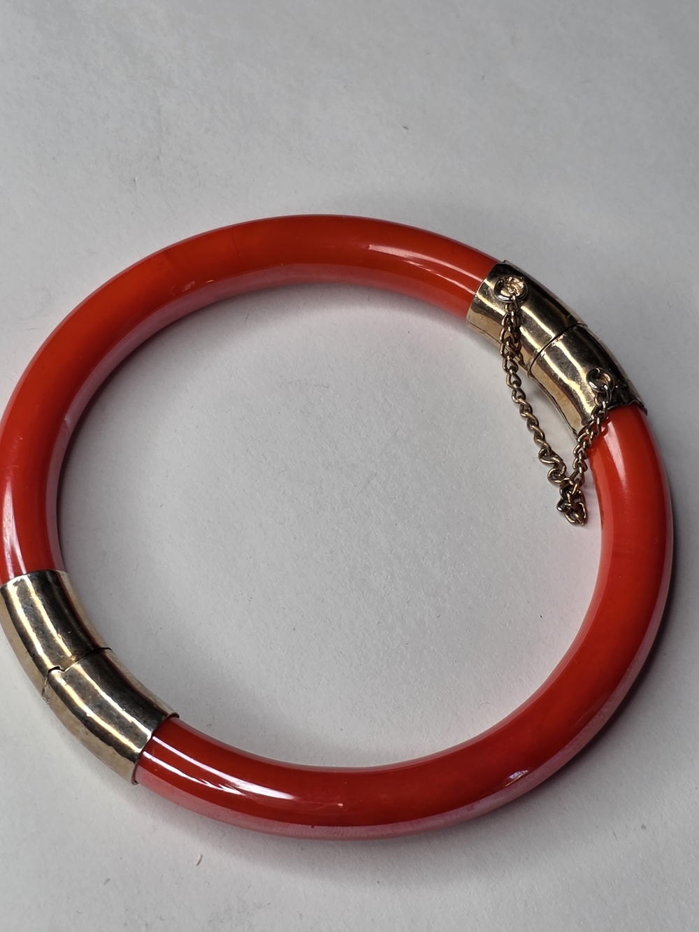 Vintage Red resin/Lucite safety hinge bracelet 3" Metallic Sheen - Unmarked